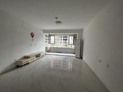 张店博物馆整租 新东升福园3室2厅/135平/低楼层