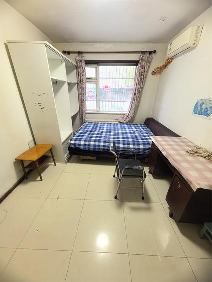 和平小白楼整租 崇仁里1室0厅/30平/低楼层