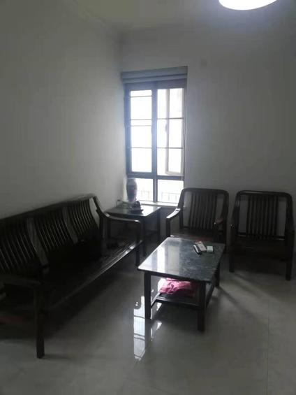 金平金凤半岛片区整租 龙腾嘉园1室2厅/53平/高楼层