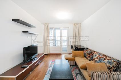 朝阳望京整租 北京香颂(二期)1室1厅/70平/低楼层