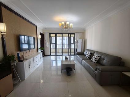 槐荫西客站整租 恒大御峰4室2厅/167平/高楼层