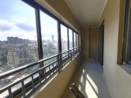 扬州中海金玺(二期)4室2厅159平中楼层/共18层