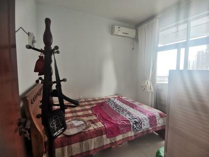 渝北龙溪镇整租 同创米兰天空2室2厅/83平/中楼层