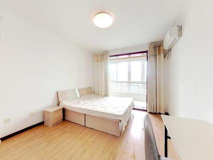 未央张家堡整租 旭景兴园3室2厅/138平/高楼层