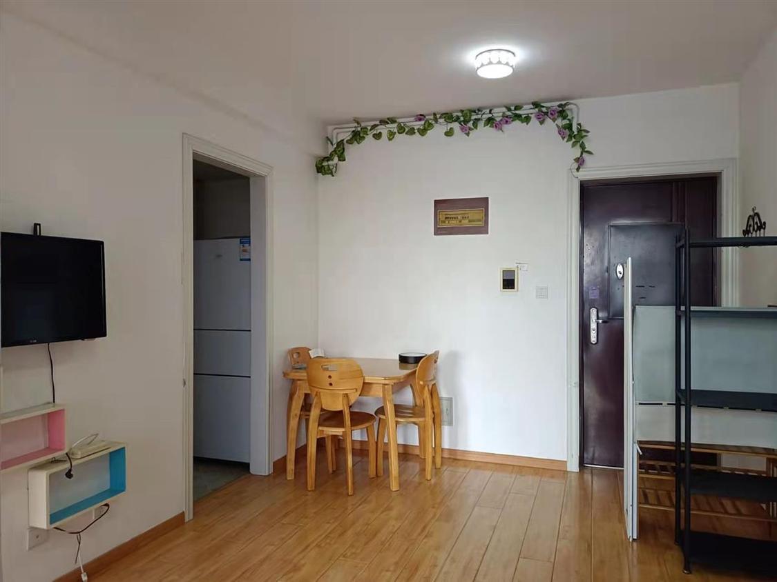 整租·冠城大通蓝郡(一期)