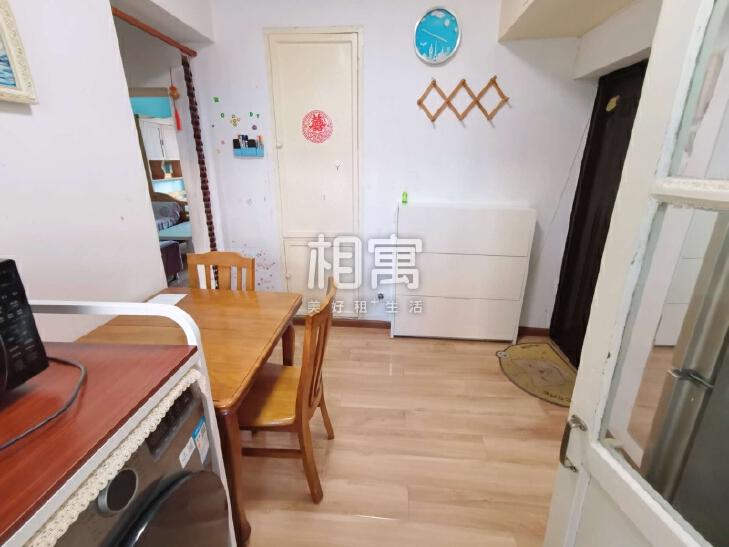 整租·钟表眼镜公司宿舍(北院)