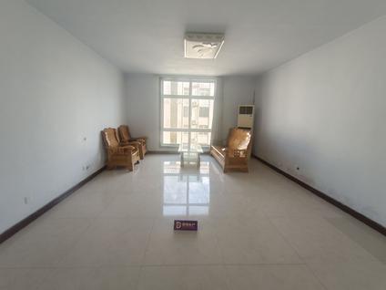 盐湖空港北区整租 明泽园3室2厅/143平/高楼层