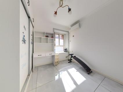 灞桥纺织城整租 高科麓湾国际社区(一期)3室2厅/90平/高楼层