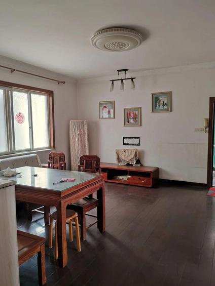 柳南柳南整租 革新路(七区)3室2厅/96平/低楼层