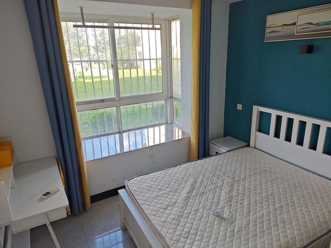 合租·沁富佳苑