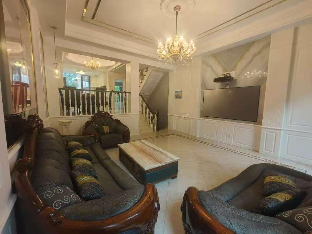 整租·白鹭湖庄园(沁园)