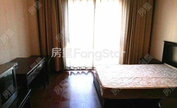 整租·戛纳小镇