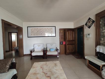 城关东方红广场整租 润祥花园3室2厅/125平/高楼层