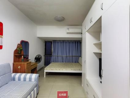 罗湖泥岗整租 龙园山庄1室2厅/32平/低楼层