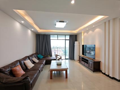 渝北龙溪镇整租 时代绿苑3室0厅/128平/中楼层