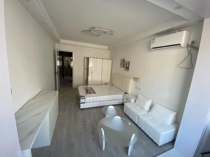 杨浦江浦路整租 辽源三村2室1厅/55平/中楼层