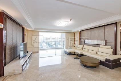 朝阳东大桥整租 世茂宫园3室1厅/220平/中楼层