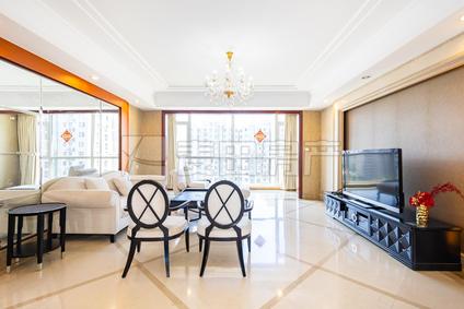 朝阳朝阳公园东整租 泛海国际(兰海园)3室2厅/188平/高楼层