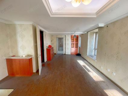 大东吉祥整租 龙净运河湾3号5室2厅/117平/底层