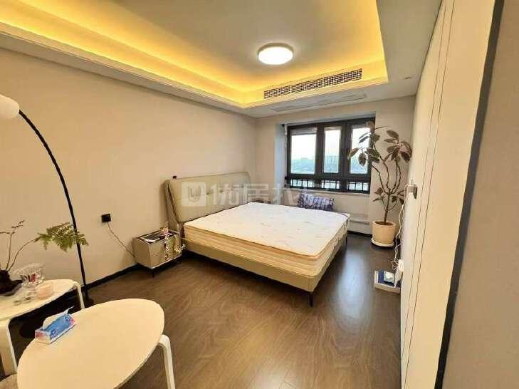 合租·绿城沁园