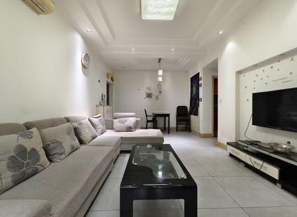 九龙坡谢家湾整租 大鼎世纪滨江2室2厅/71平/低楼层