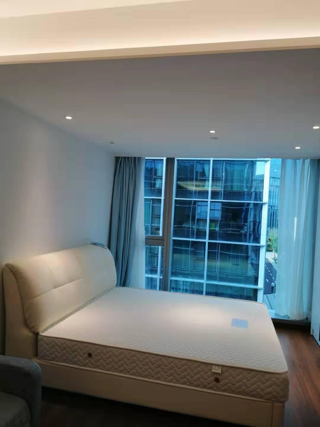 整租·中骏广场