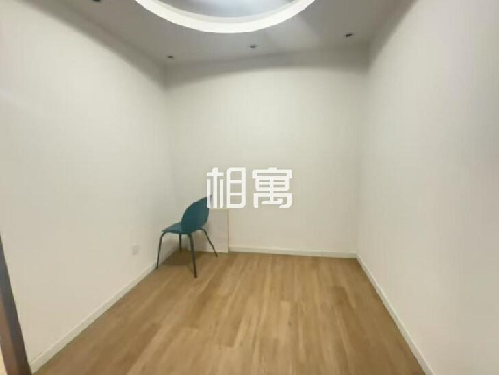 合租·万年花城(四期)