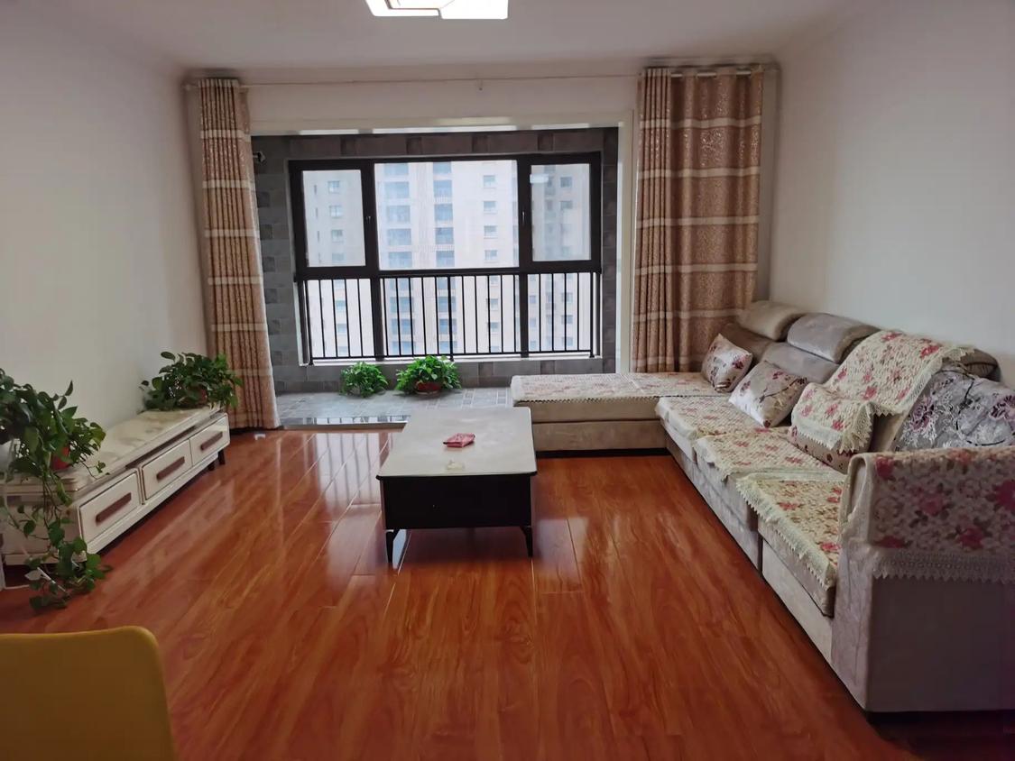 整租·拉菲公馆