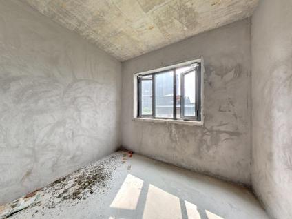 顺德大良北区整租 唯美臻岸华府3室2厅/120平/低楼层