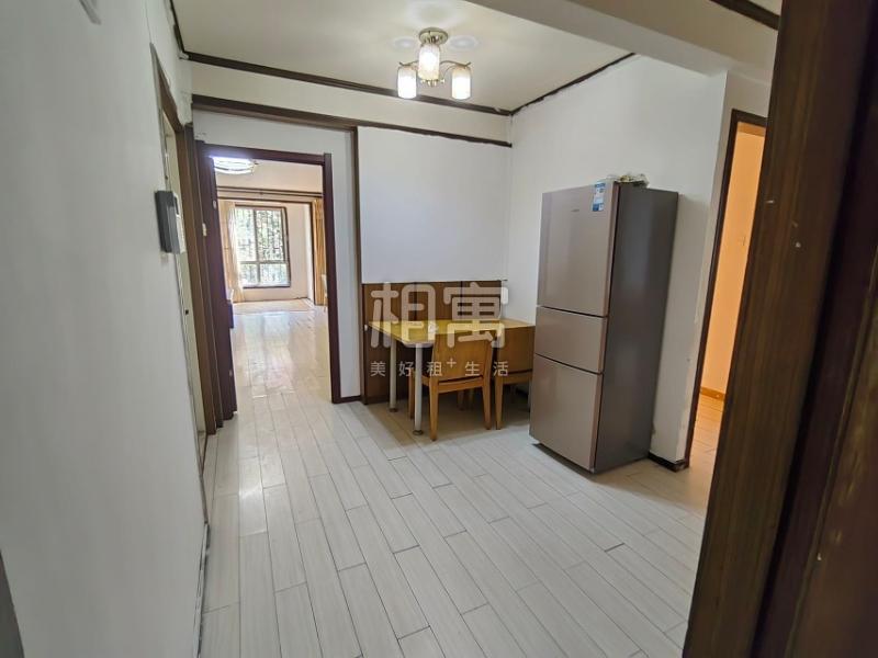 合租·万年花城(三期)