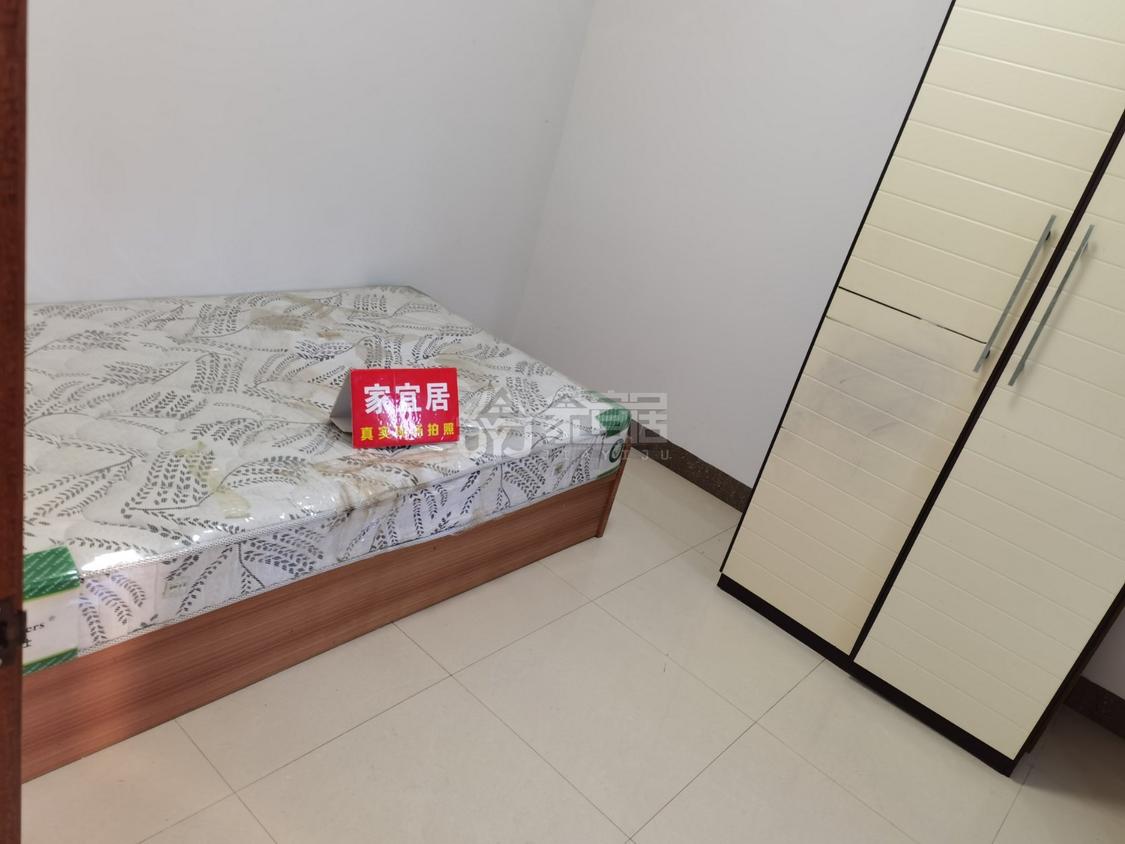 整租·银泉花园(E区)