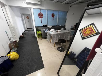 福田华强南整租 南华花园(华强南路)3室2厅/116平/高楼层