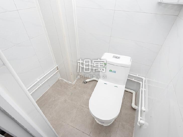 整租·向军北里