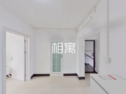 朝阳团结湖整租 水碓子东路小区2室1厅/56平/高楼层