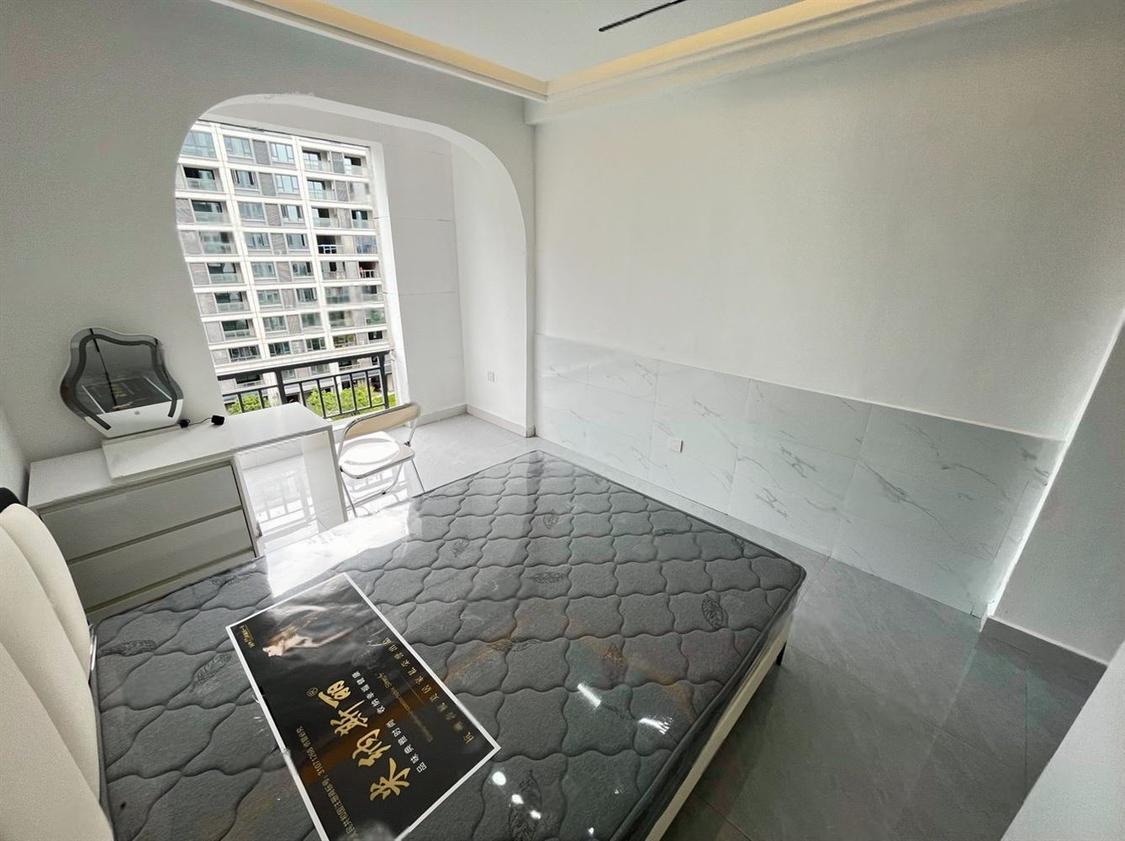 合租·金成紫辰花园