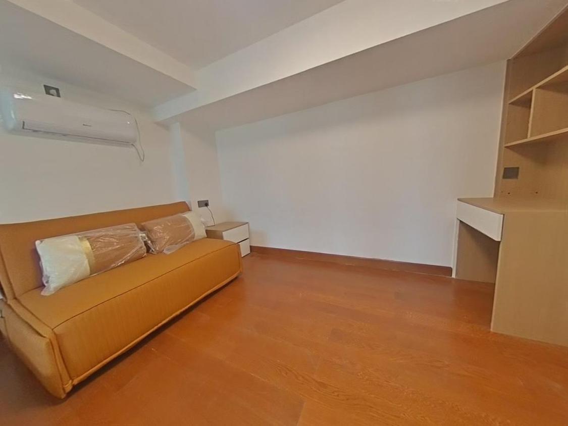 整租·劳动公园里