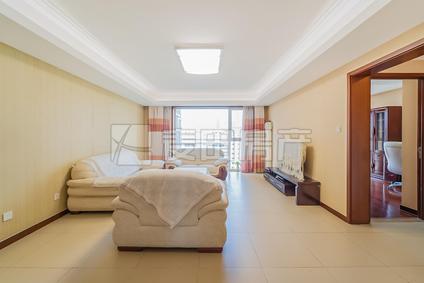 朝阳望京整租 华彩国际公寓3室2厅/175平/中楼层