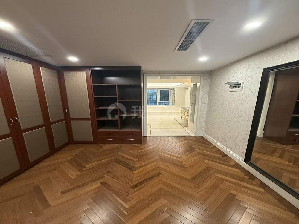 整租·逸翠园(北区)