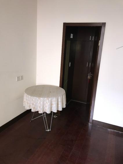 梁溪崇安寺整租 道长巷小区1室1厅/58平/中楼层