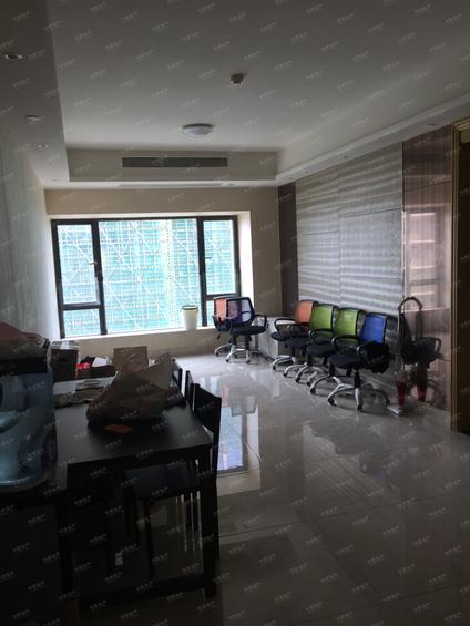 海珠琶洲整租 保利天悦3室2厅/120平/中楼层