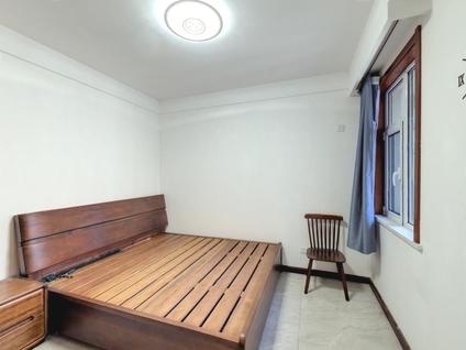 万柏林大井峪整租 路桥金泽华府4室2厅/186平/高楼层