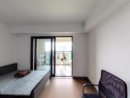 番禺亚运城整租 亚运城天逸4室2厅/134平/中楼层