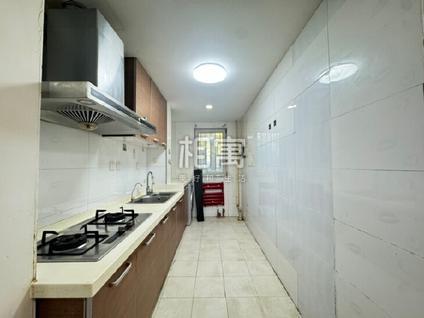 丰台玉泉营合租 万年花城(四期)4室1厅/14平/低楼层