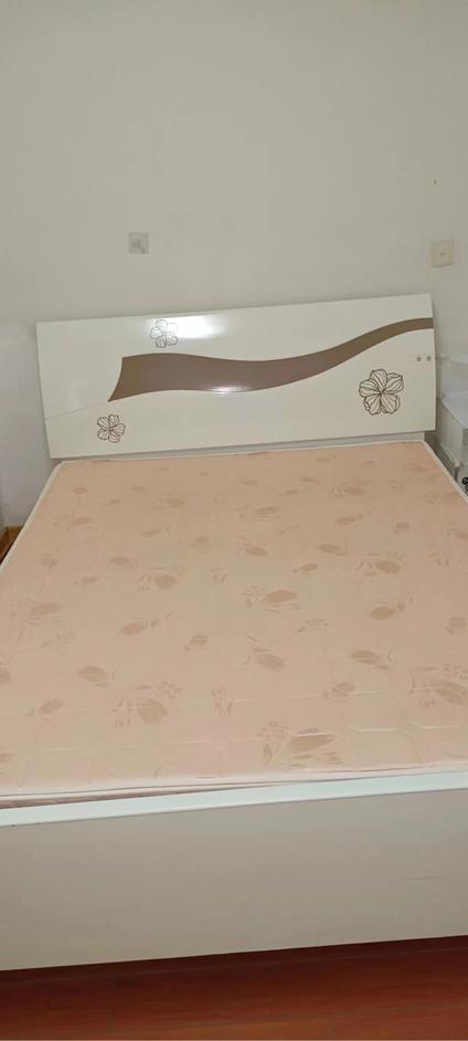 椒江中央商务区整租 东京湾(自由城)1室1厅/55平/中楼层