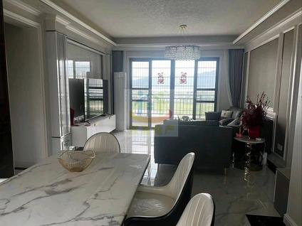 鼎湖鼎湖整租 鼎湖碧桂园蓝庭4室2厅/125平/中楼层