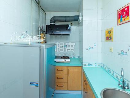 东城朝阳门内整租 豆瓣胡同1室1厅/47平/中楼层