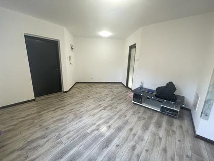 门头沟冯村整租 润景公馆2室1厅/85平/低楼层