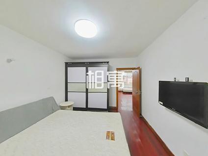 浦东周浦整租 果园一村2室2厅/69平/低楼层