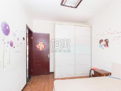 丰台宋家庄整租 世华水岸(C区)2室1厅/113平/高楼层