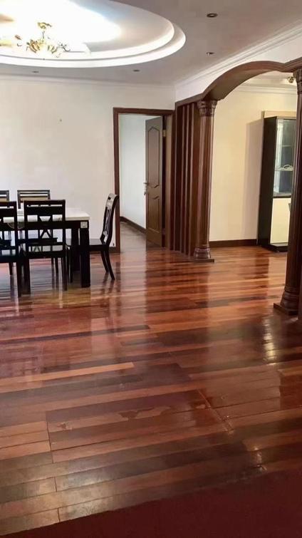 金山石化整租 玲桂花苑2室2厅/108平/低楼层